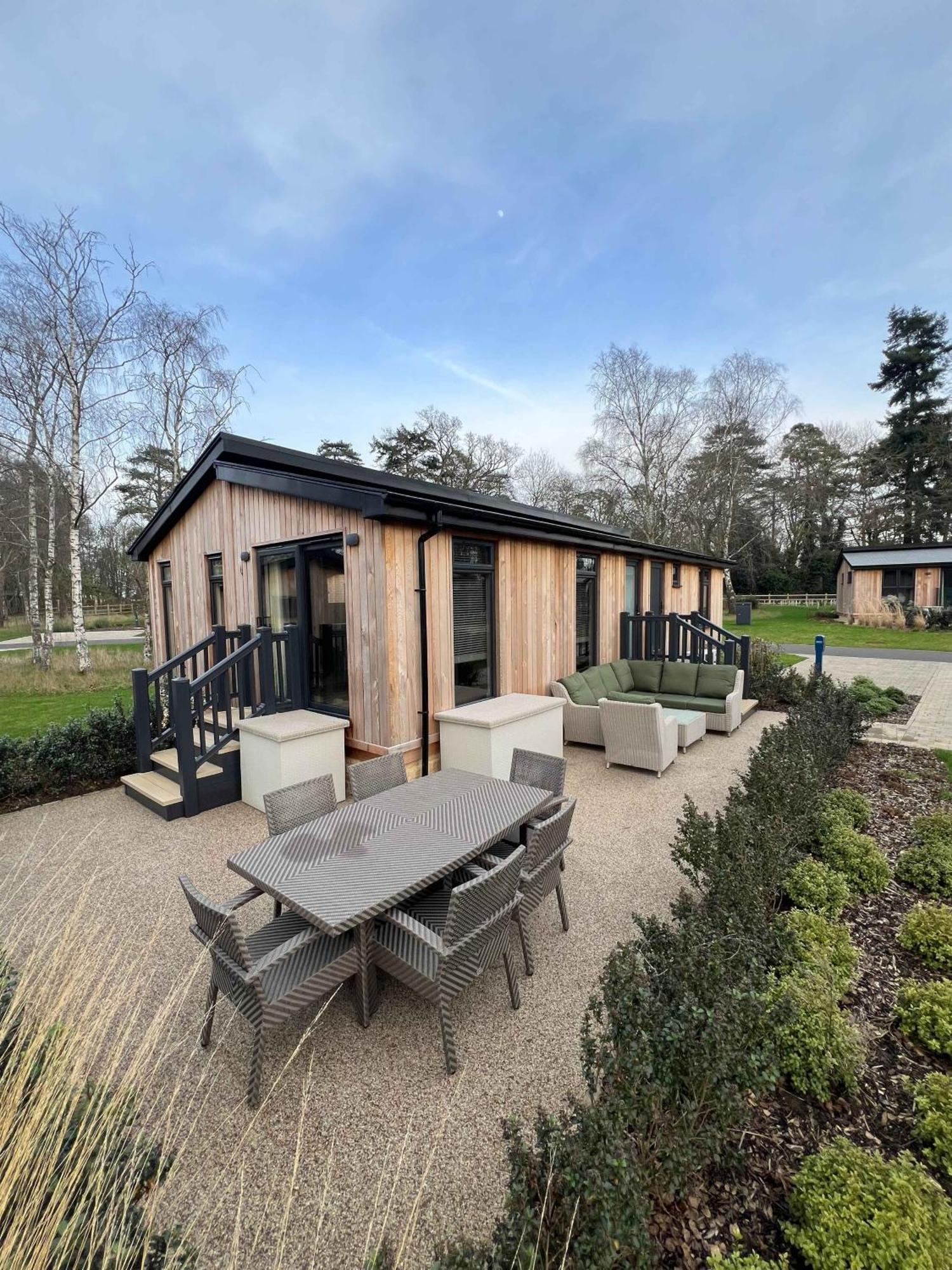 Blenheim Palace Lodge Retreat Woodstock Exterior photo