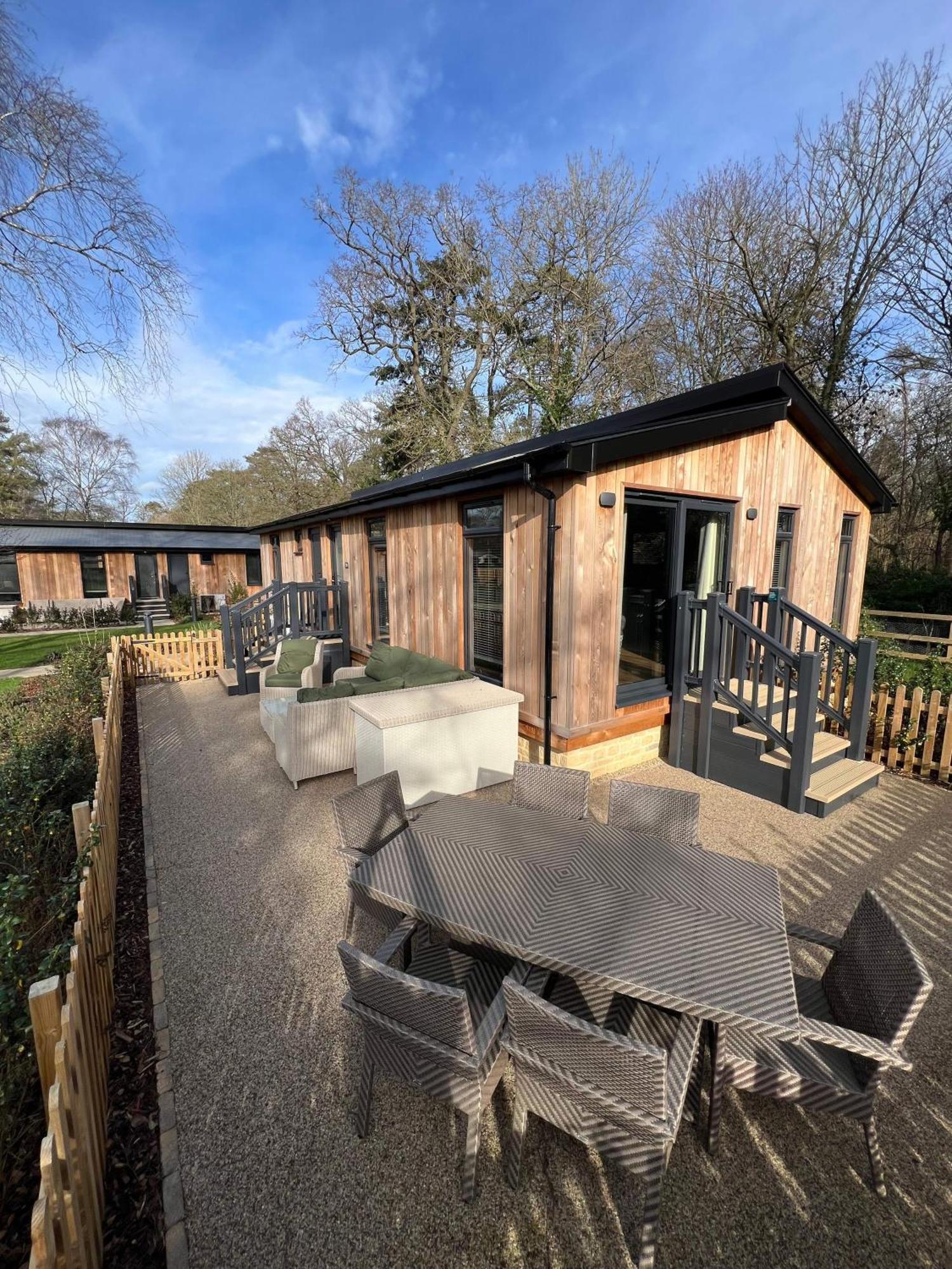 Blenheim Palace Lodge Retreat Woodstock Exterior photo